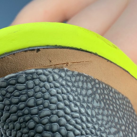 Neon & Dark Grey Dadallina Sandals, Women size 11 - Picture 6 of 6